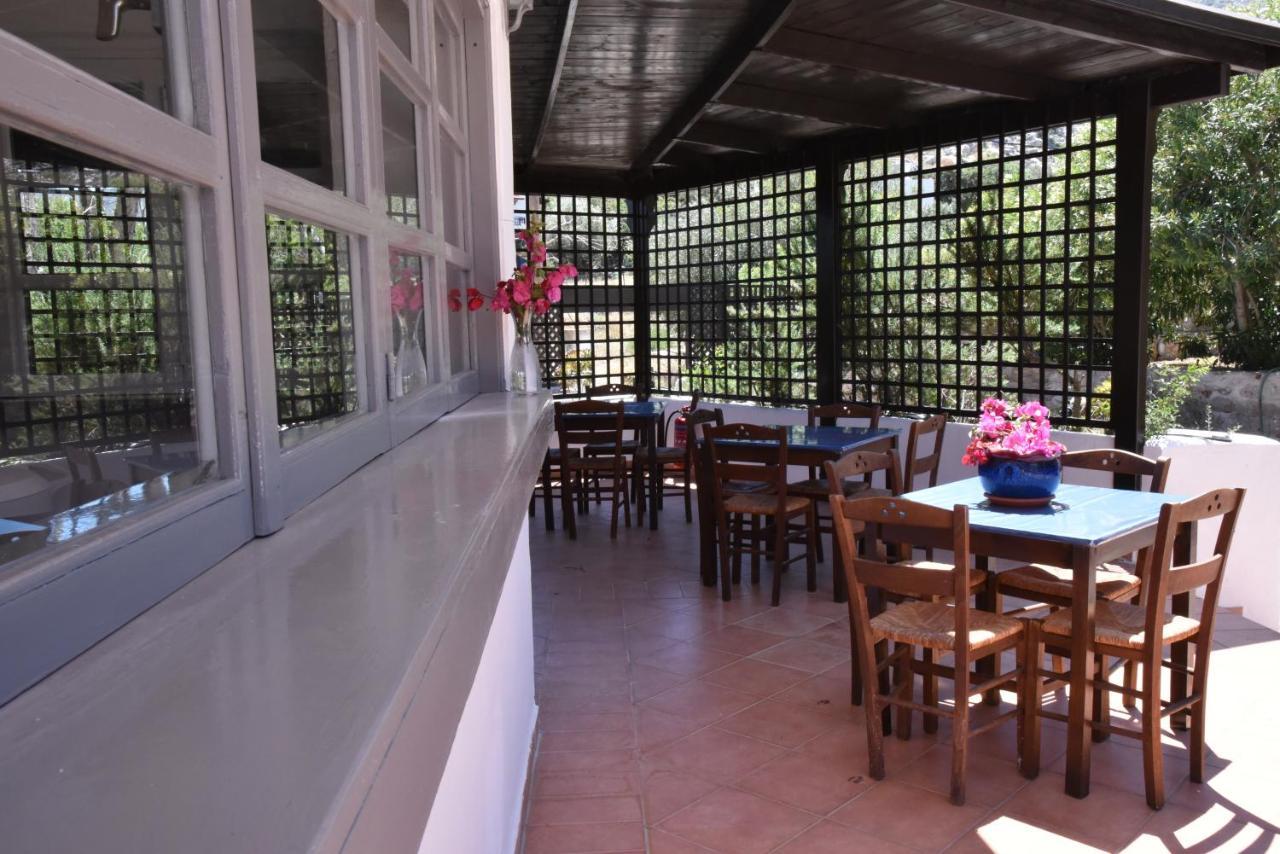 Boutique Hotel Tilos Mare Livadia  ภายนอก รูปภาพ